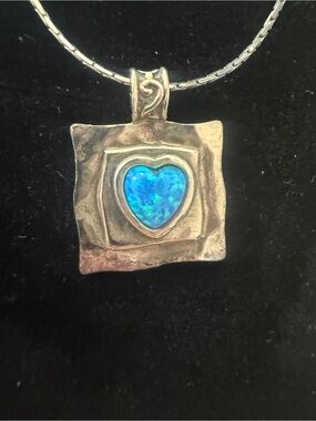 NEW 925 Noa Zumba  Israel Blue Opal Heart Sterling Silver Pendant With Necklace